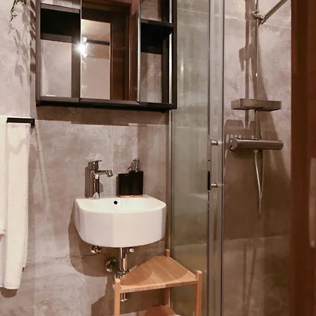 Rated In By Sf Homes Appartement