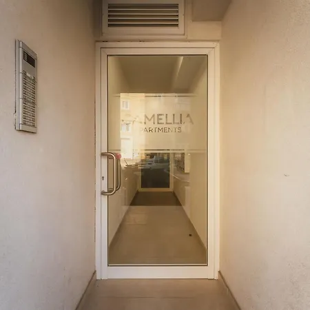 Rated In By Sf Homes Apartmán *
